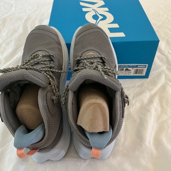 HOKA NEW Women Anacapa 2 Mid GTX(Size: 7.5) - Picture 5 of 8